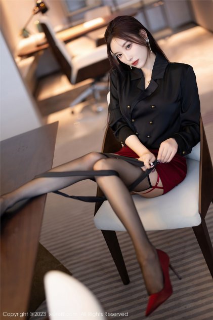 欧美天堂另类专区制服丝袜