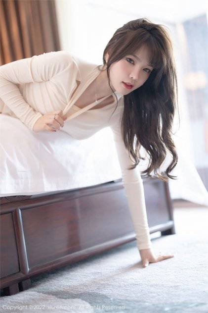 日本大胆露阴唇艺术照