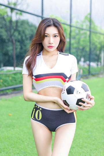 香港三级午夜理伦三级三