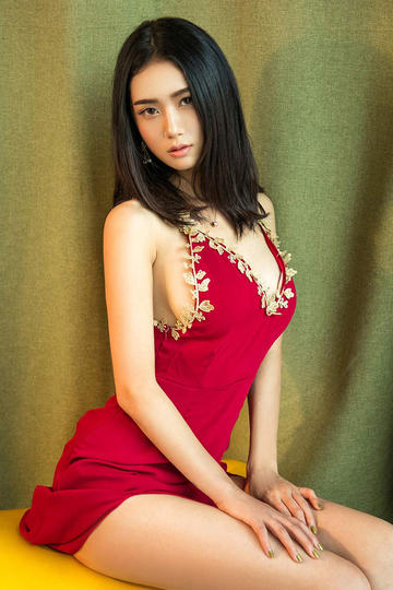 欧美乱伦中文字幕